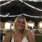 Profesora de apoyo escolar especializada en ciencias y técnicas de estudio